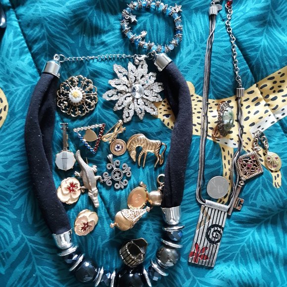 Unique Vintage Jewelry - Vintage Jewelry Lot